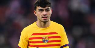 Педри пропуска месец с контузия