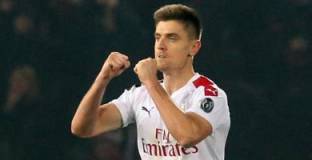 Тотнъм се включи в борбата за Пьонтек