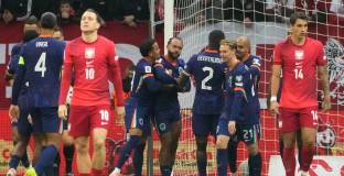 Нидерландия стигна само до точка срещу Полша