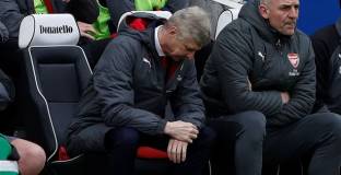 Евертън е готов да приюти Венгер 