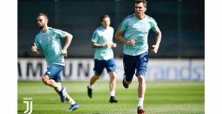 Манджукич и Пиянич възобновиха тренировки