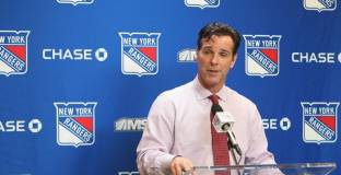 Ню Йорк Рейнджърс уволни старши-треньора