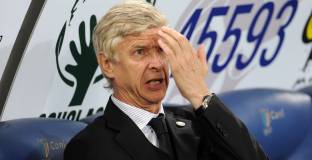  Венгер: Хората постоянно трябва да се захранват с важни събития 