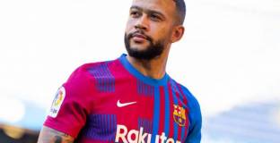   Три клуба се интересуват от Депай