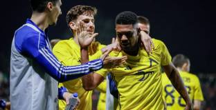 Левски с класика срещу последния в класирането (видео)