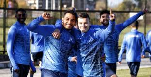 Левски преподписа с основен футболист