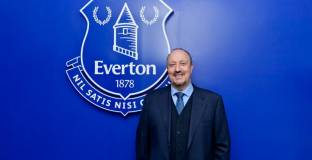 Бенитес: Ще се сражавам за Евертън