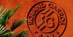 Стартът на Ролан Гарос 2021 е отложен за 30 май