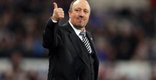 Нюкасъл е убеден, че  Бенитес ще остане