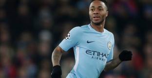 Стърлинг: Много се радвам за Ливърпул