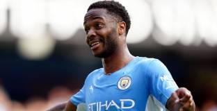 Стърлинг се готви за трансфер в Барса през януари