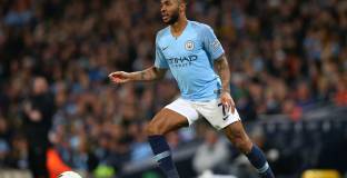 Стърлинг: Постоянно се уча в Манчестър Сити