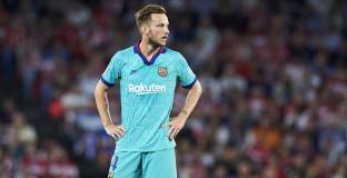 Ракитич остава в Барселона през следващия сезон 