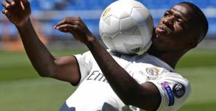 Жуниор: Неймар е мой кумир 