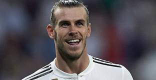 Разследват Бейл за укриване на данъци