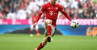 Левандовски: Не знам, дали агентът ми е контактувал с Реал