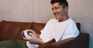 Sony подари на Лева PlayStation 5 три седмици преди старта