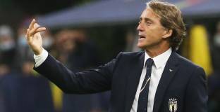  Манчини: Подкрепям играчите