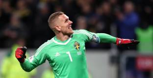 Евертън нае Олсен