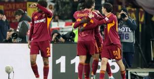 Ваз донесе ценна победа на Рома срещу Лече