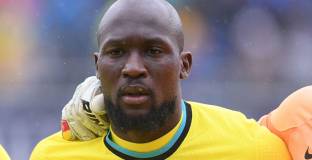 Челси е готов да продаде Кулибали и Лукаку 