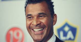 Рууд Гулит: Ливърпул не е сред топ отборите