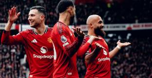 Ман Юнайтед с четвърта поредна победа при Карик (видео)