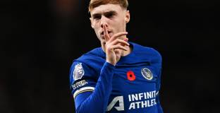 Челси надви Тотнъм на Стамфорд Бридж