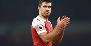 Арсенал предложи Сократис на Ливърпул