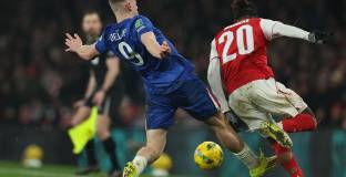 Карагър: Трансферът на Делап в Челси е лош ход