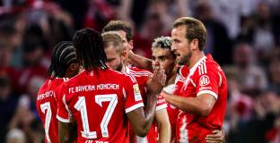 Байерн откри сезона в Бундеслигата по своя начин (видео)