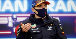 Верстапен може да получи още половин точка