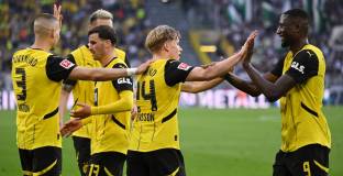 Борусия Дортмунд би съименниците от Мьонхенгладбах 