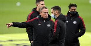 Играчите на Ман Юнайтед все повече са недоволни от Рангник 