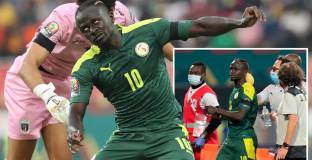 Мане бе приет в болница след мача с Кабо Верде