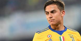 Дибала напусна терена със сълзи на очите 