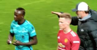 Мане отказа да се ръкува с Клоп