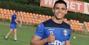 ЦСКА договори младежки национал