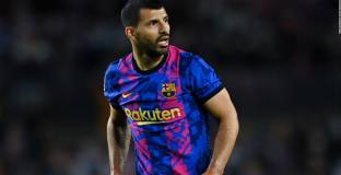  Агуеро сравни Ман Сити и Барселона 