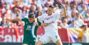 Еспаньол си спечели точка срещу Севиля