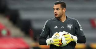 Бъдещето на Ромеро зависи от Хендерсън