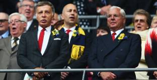 Крьонке стана по-богат с 323 милиона паунда