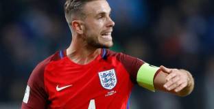 Хендерсън отговори на Кийн