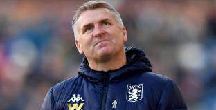 Астън Вила уволни Дийн Смит