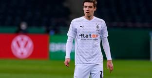 Байерн Мюнхен започна преговори за Нойхаус