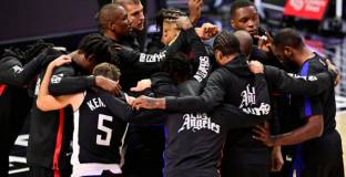 Клипърс победи Портланд