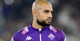 Фиорентина не е получавала оферти за Амрабат