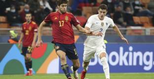 Франция спечели 