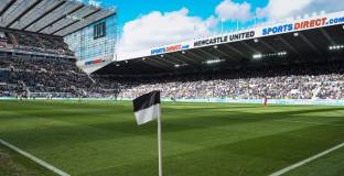 Нюкасъл ще продължи агонията на Ман Юнайтед