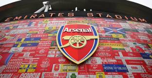 Арсенал ще може да почине срещу ПСВ